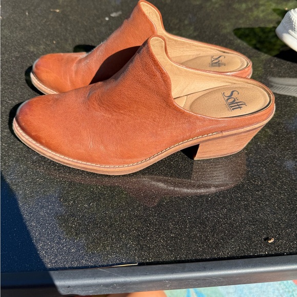 Sofft Brown Leather Mules - Picture 1 of 6
